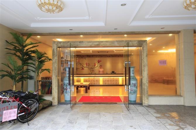 Yangshuo Hua Xiang Man Ting West Street Hotel מראה חיצוני תמונה